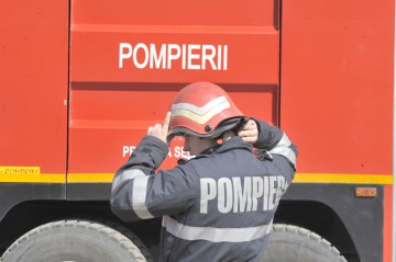 Incendiu în Portul Midia: o navă a fost cuprinsă de flăcări